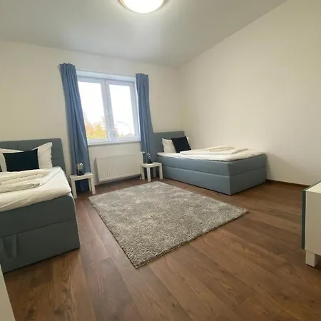 Royal Ocean Mit Sauna, Spielekonsole Und Whirlpool Feriehus Rostock