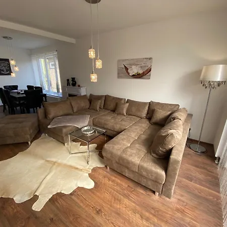 Royal Ocean Mit Sauna, Spielekonsole Und Whirlpool Feriehus